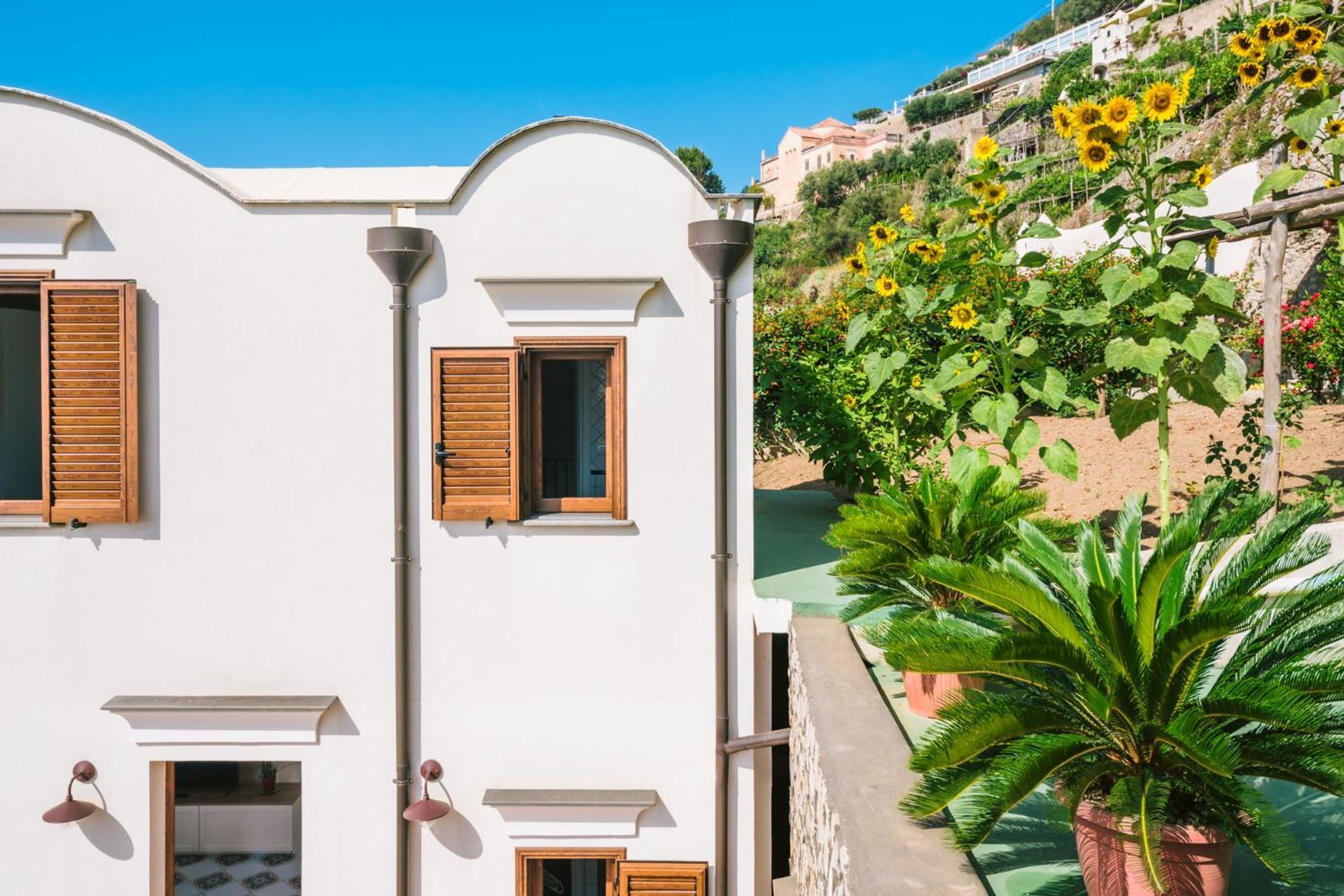 Alone Amalfi Exterior foto